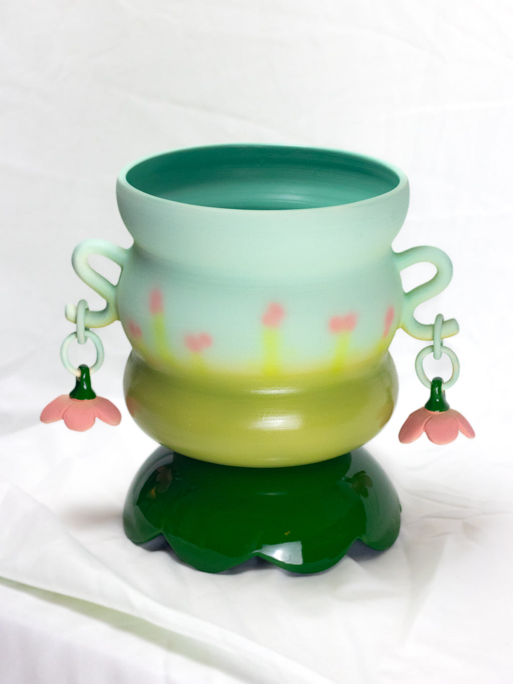 "It's A Whole Look" Vase & Scalloped Saucer